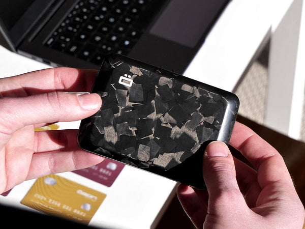 Ogon Smart Case Oslo / Forged Carbon Fiber Wallet